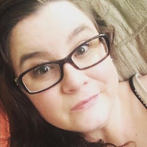 Meet your Posher, Valerie